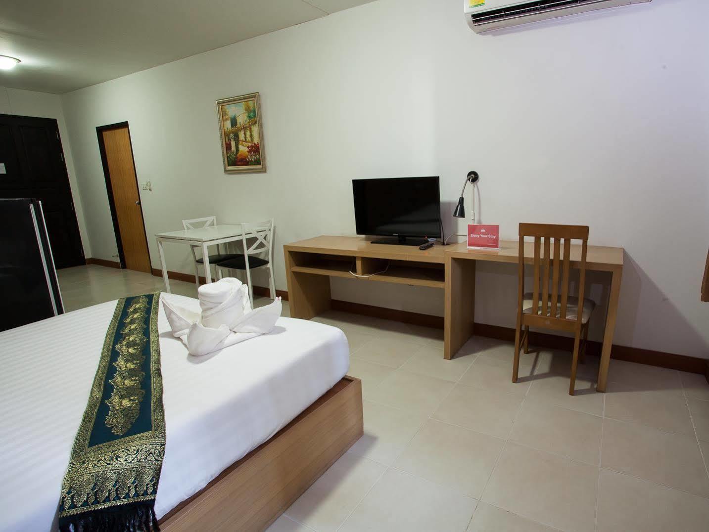 Zen Rooms Vibhavadee-Rangsit Бангкок Екстер'єр фото
