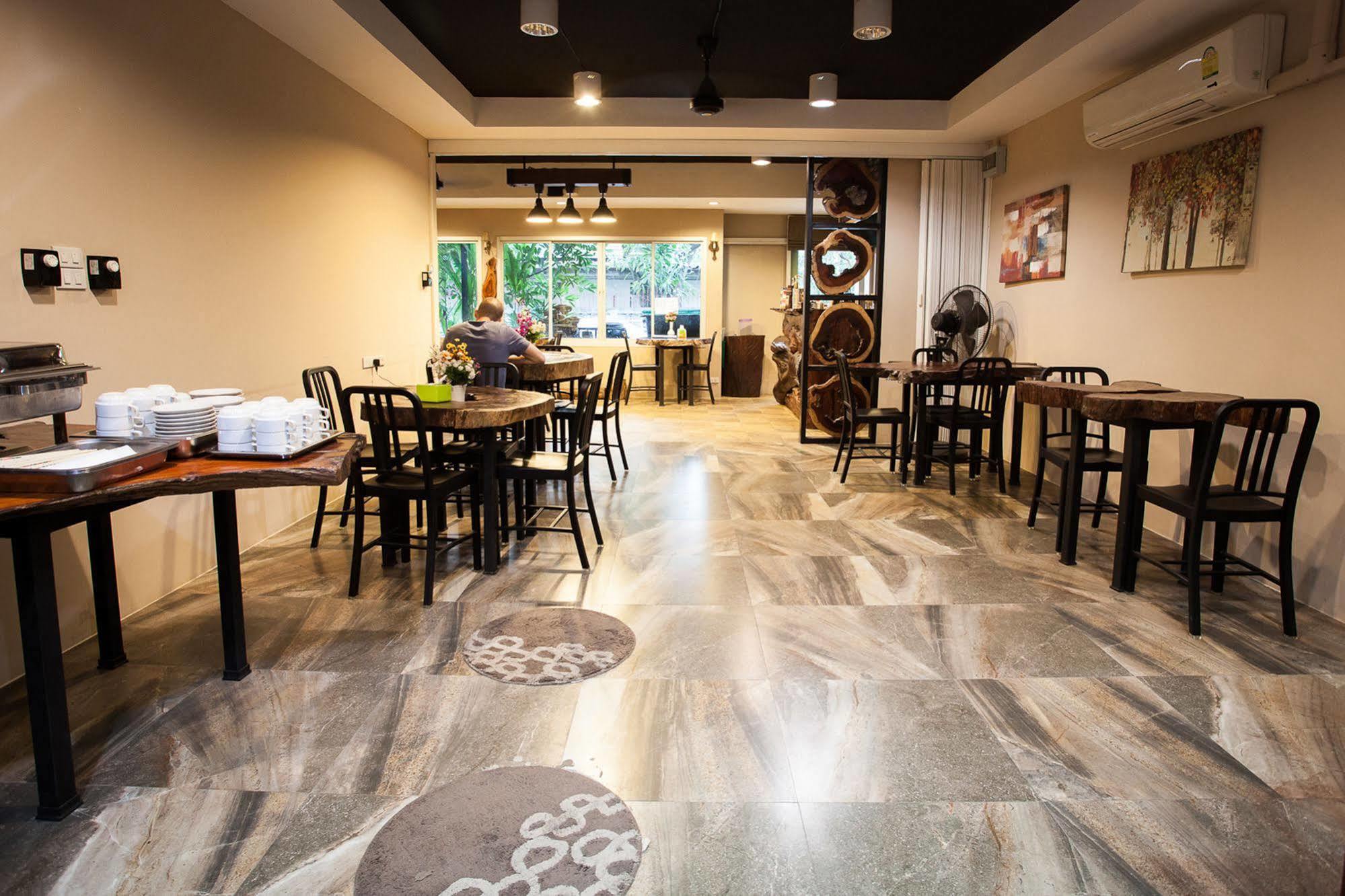 Zen Rooms Vibhavadee-Rangsit Бангкок Екстер'єр фото